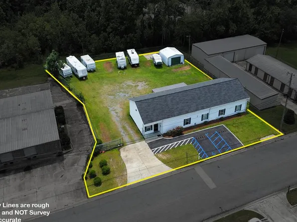 126 Sunset Cir, Moultrie, GA 31768