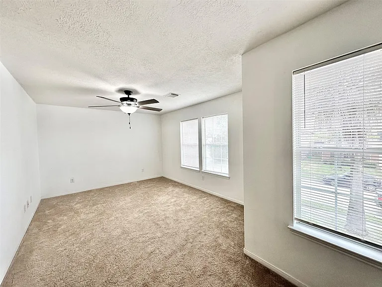 17002 Irish Oaks Ct — Photo 12