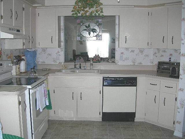 2nd image of 8865 SW 116th Place Rd