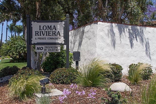 1st image of 4218 Loma Riviera Ln