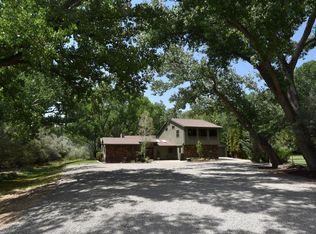 3105 McColm Dr, Farmington, NM 87402
