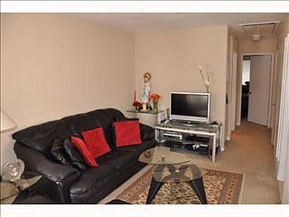 4th image of 330 G St APT 9