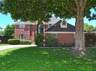 725 Forest Bend Dr, Plano, TX 75025