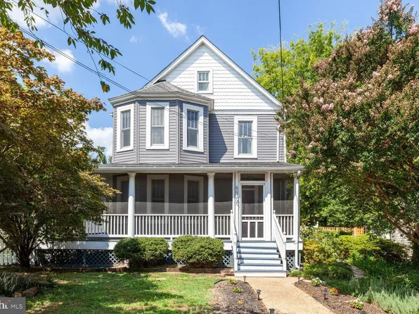 5900 Cleveland Ave, Riverdale, MD 20737