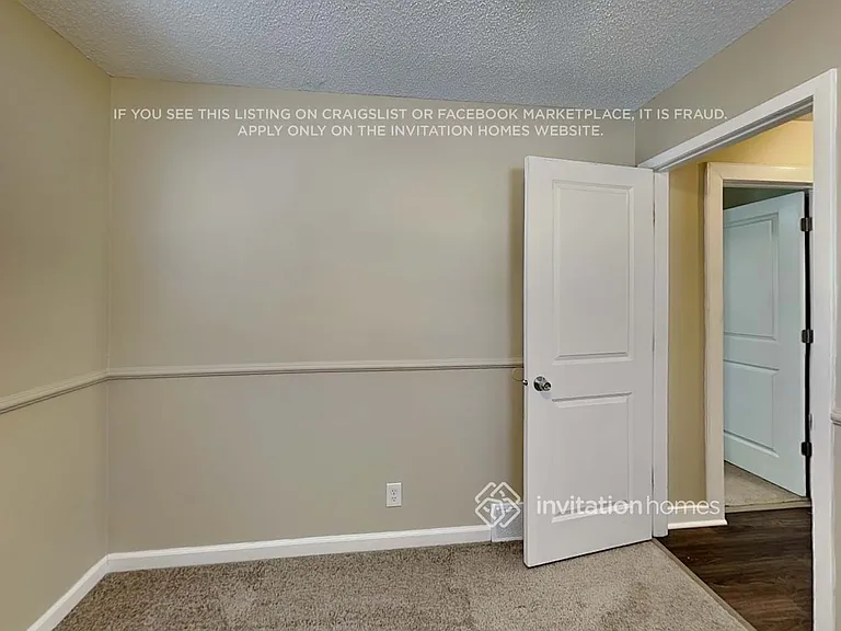 6631 Fridley St NE — Photo 11