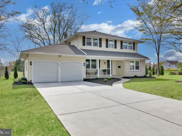 800 Marlowe Rd, Cherry Hill, NJ 08003