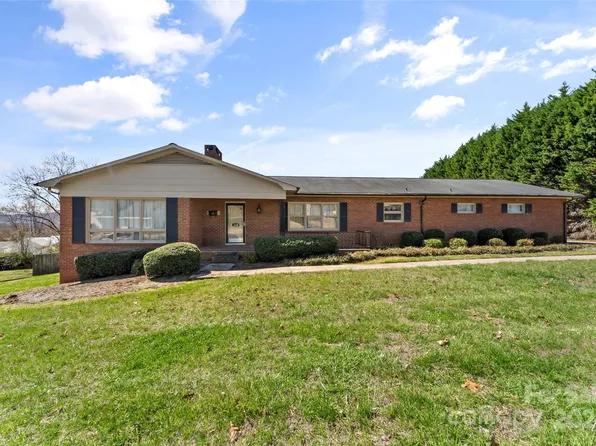 110 Stephens Dr, Morganton, NC 28655