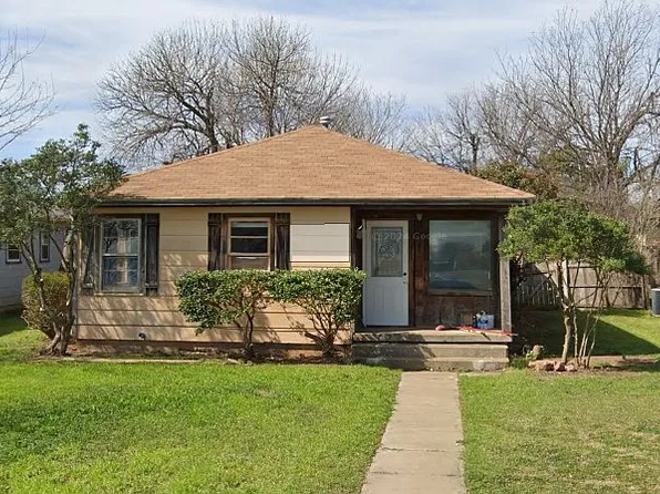 121 S 17th St, Frederick, OK 73542