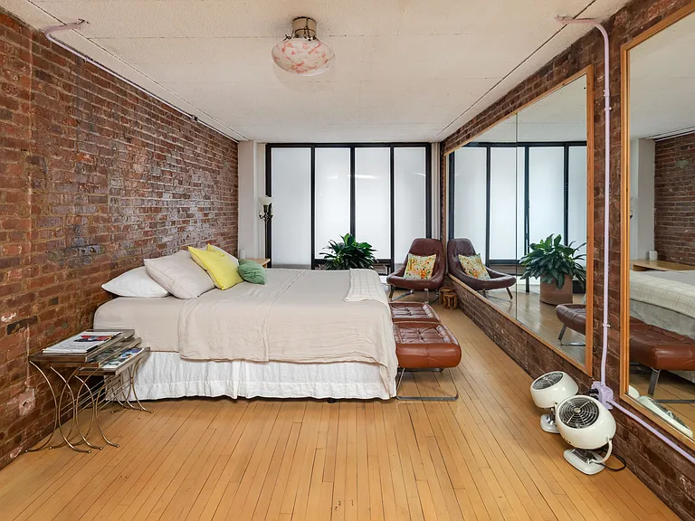 415 W 55th St #1C — Photo 5