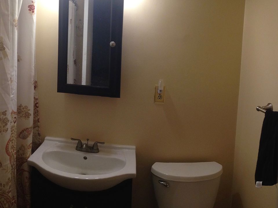 1st image of 12709 Gordon Blvd APT 68