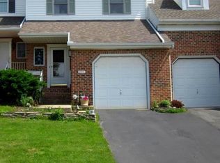 231 Providence Pl, Mountville, PA