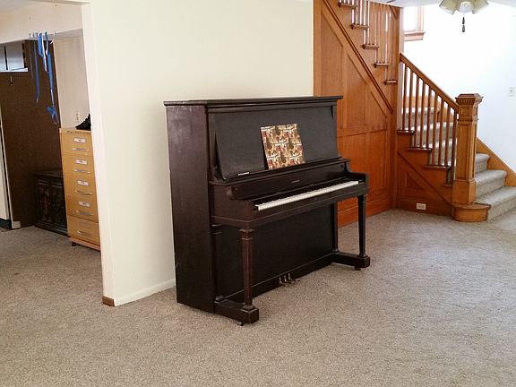 4th image of 601 Litchfield St
