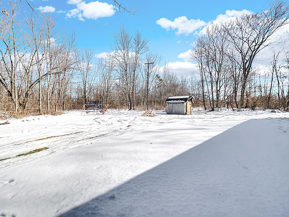 4th image of 1125 Highway 49