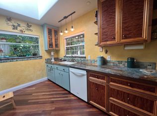 322 Forrest Ave, Fairfax, CA 94930