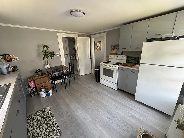 8 Kimball Ave #3 — Photo 3