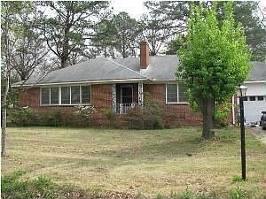 1st image of 1 Hickory Hl