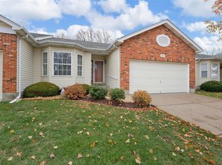 3227 Mehl Crossing Ct, Saint Louis, MO 63129