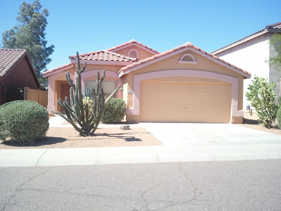 1st image of 5026 E Dale Ln