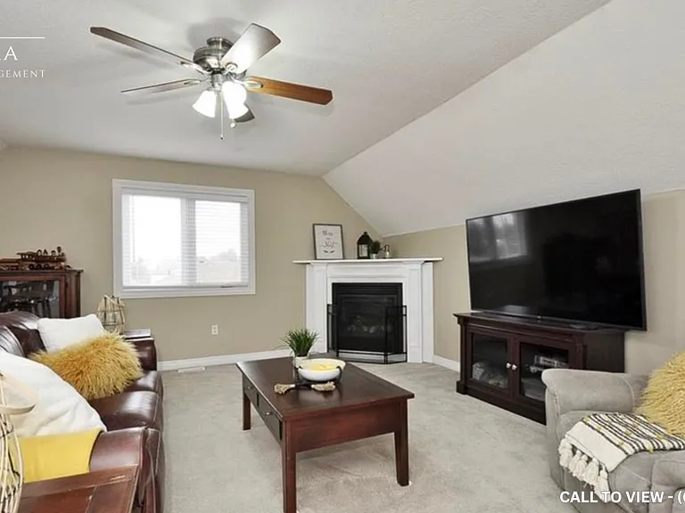 4 Decaro Cres #1 — Photo 9