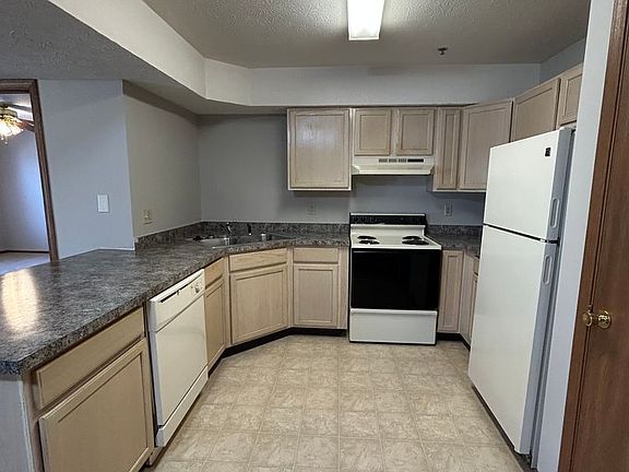 5th image of 2001 S Morris Ave #Fdc76e2cb