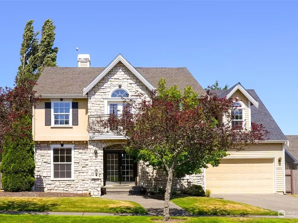 2204 35th Court, Anacortes, WA 98221