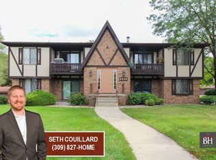2014 Tracy Dr APT 2, Bloomington, IL 61704