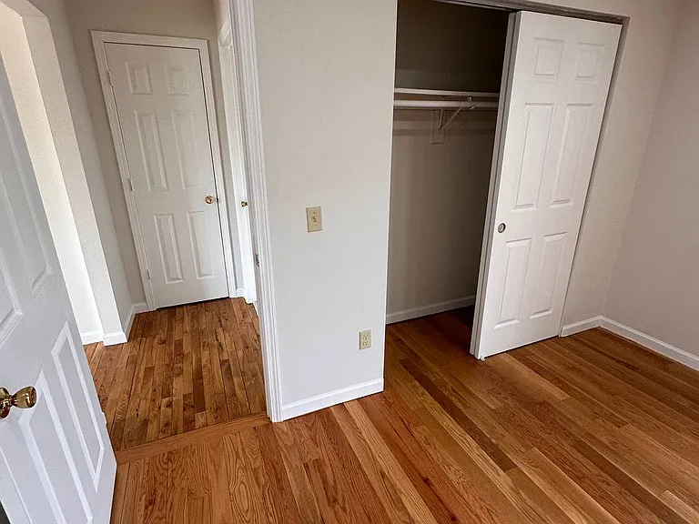 582 Patten Ave #46 — Photo 11