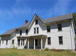 253 Taylor Rd, New Windsor, NY 12553