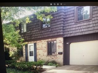 567 Tollis Pkwy, Broadview Heights, OH 44147