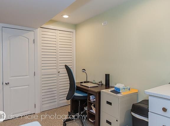 5th image of 2819 N Richmond St #G555