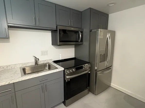 29830 18th Ave S, Federal Way, WA 98003