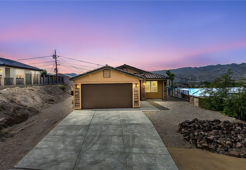 1st image of 1645 Williams Way