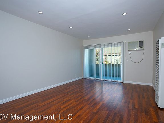 4th image of 95 Hurlbut St APT 8