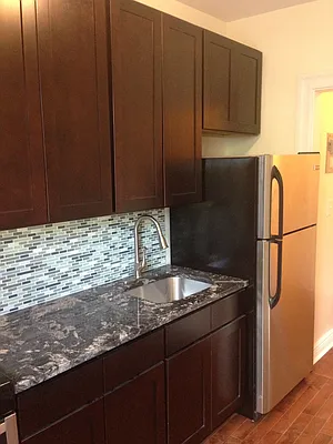 Rented by BRICK & GALO REALTY CORP | media 8