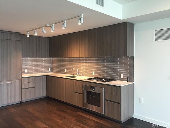 5th image of 1000 3rd St Unit 604