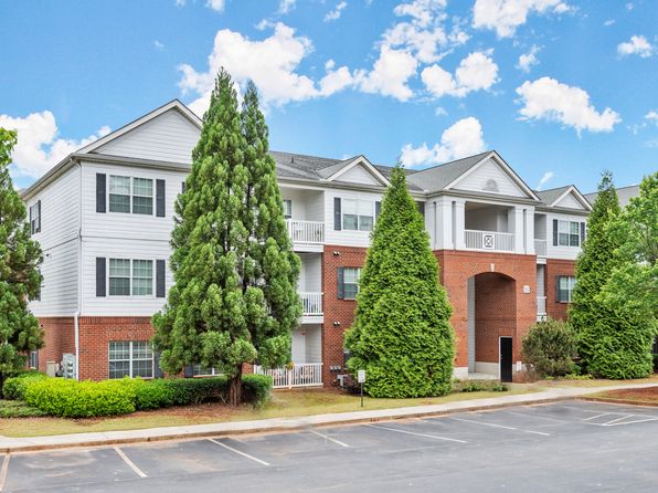 405 Philip Blvd #208