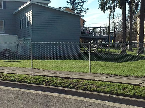 2nd image of 1 Gregory Ave