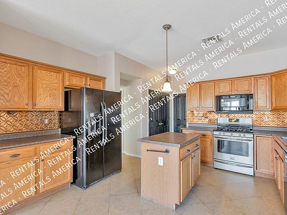 2nd image of 11942 W Heyburn Dr