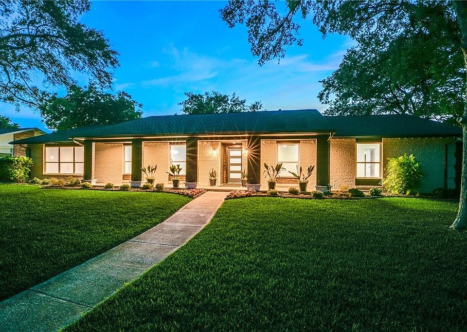 1st image of 3949 Port Royal Dr