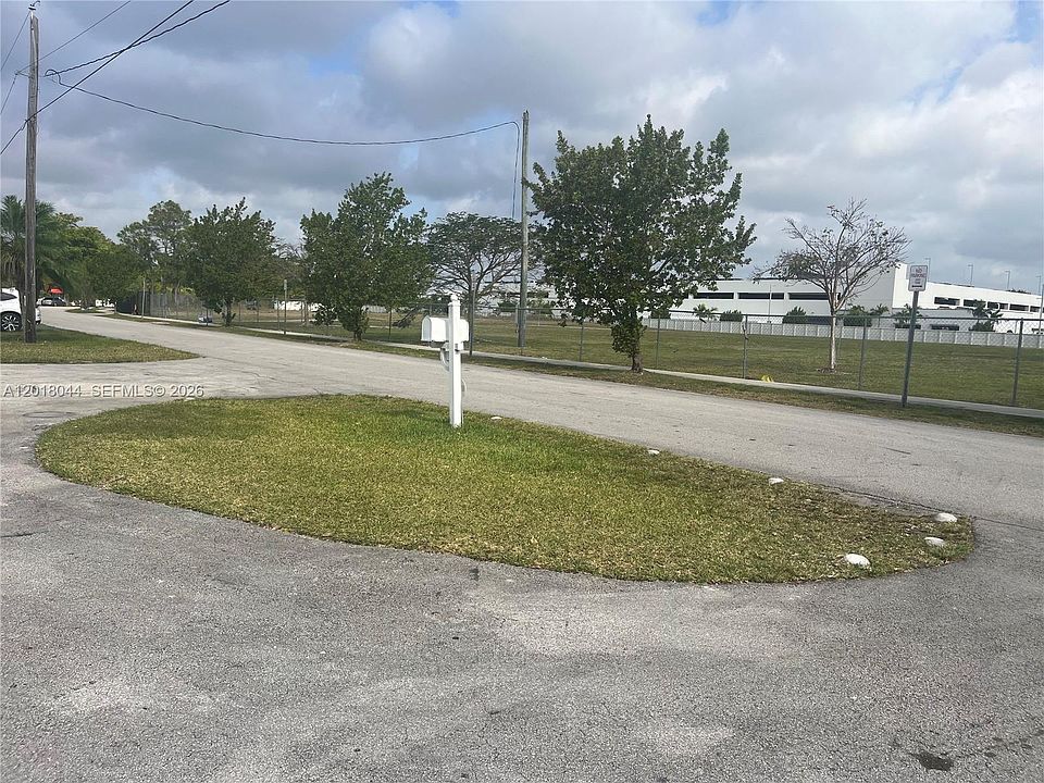 1st image of 9260 SW 164th St