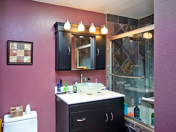 5th image of 909 N Sierra Bonita Ave #312