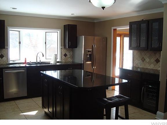 3rd image of 6893 Jewett Holmwood Rd