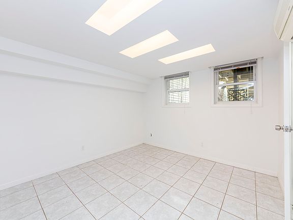 3rd image of 485 Humboldt St #1