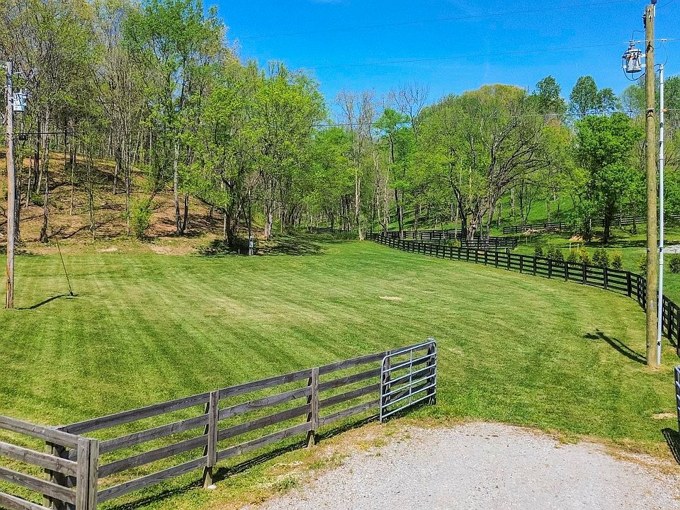 1st image of 1 Johnson Hollow Rd