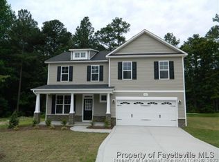 41 Nutmeg Cir, Spring Lake, NC 28306