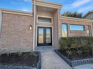6111 Ogden Forest Dr, Houston, TX 77088