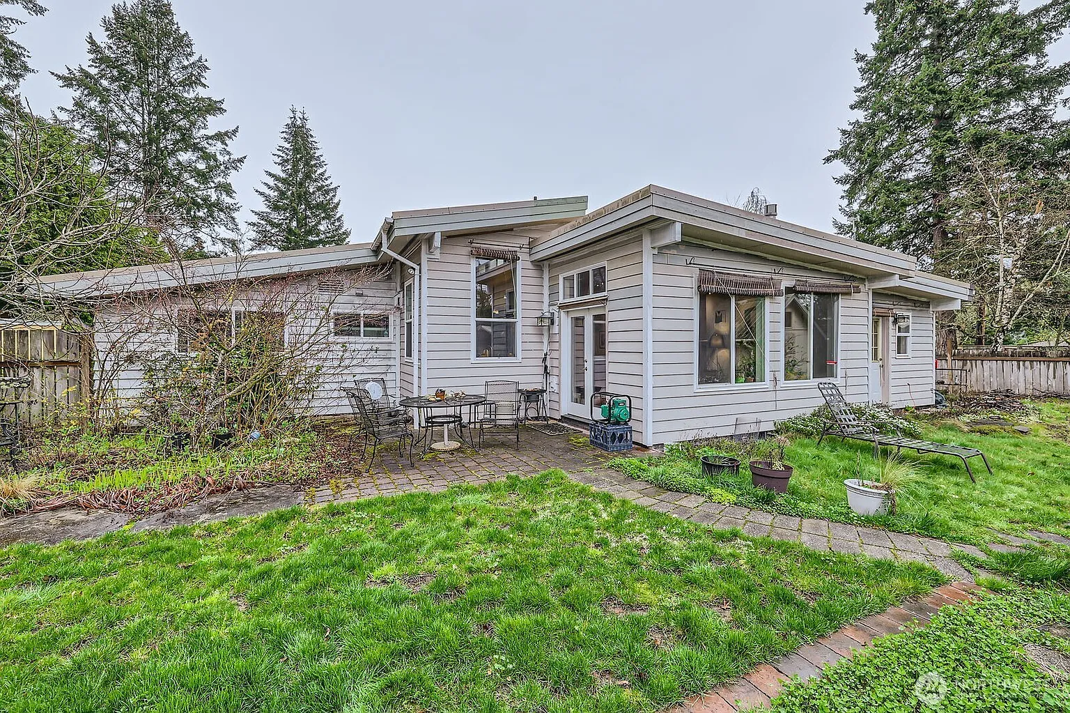 15423 SE 7th Place photo 1