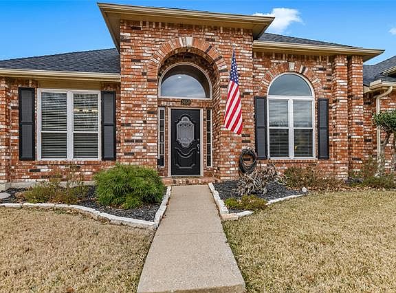 3rd image of 3658 Canyon Oaks Dr