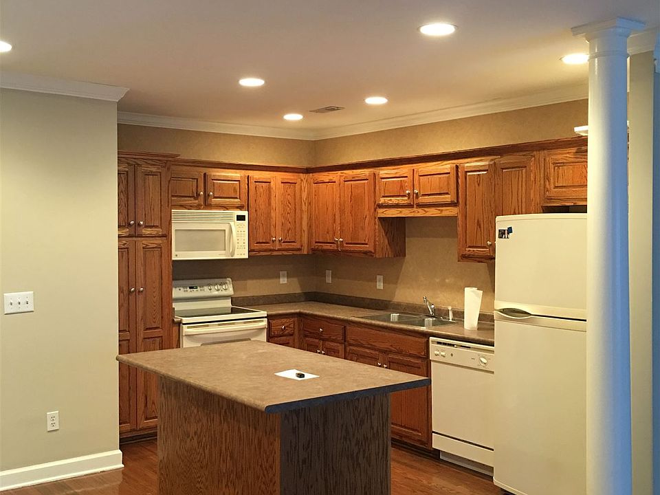 1st image of 1648 Brentwood Pointe #1648