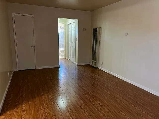 779 Deland Ave #4 — Photo 8
